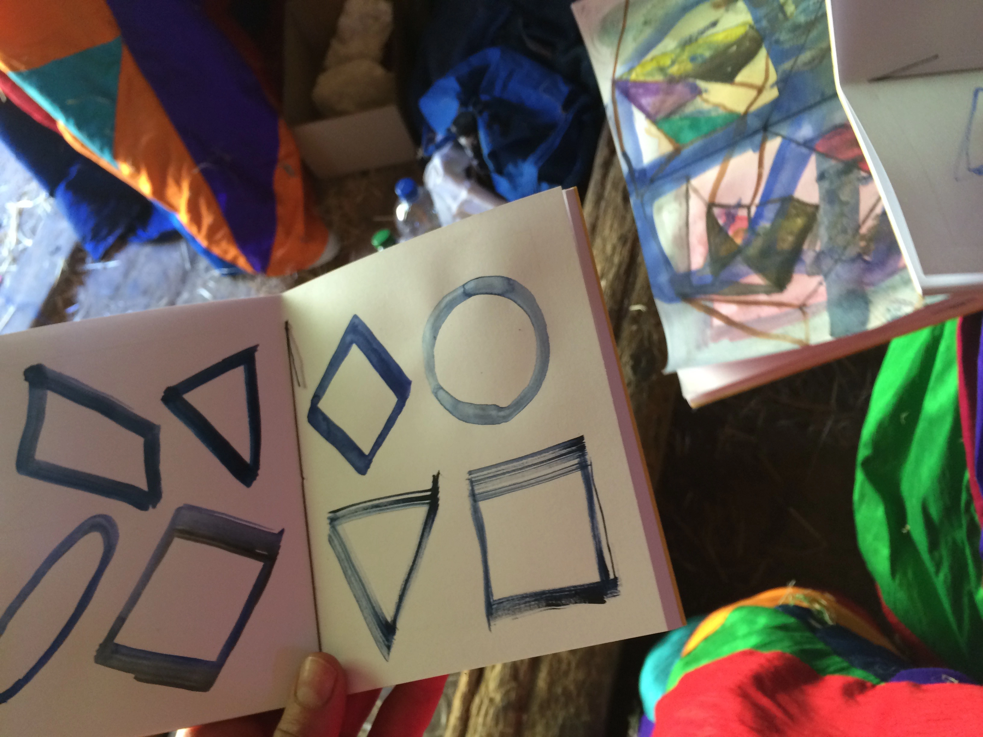 Louise Guerra – Chapter 16 - X MODES robes-poèmes, 2016 – Foto: Roman Kurzmeyer